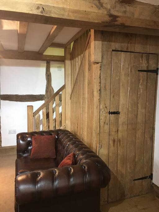 Yew Tree Barn Holiday home