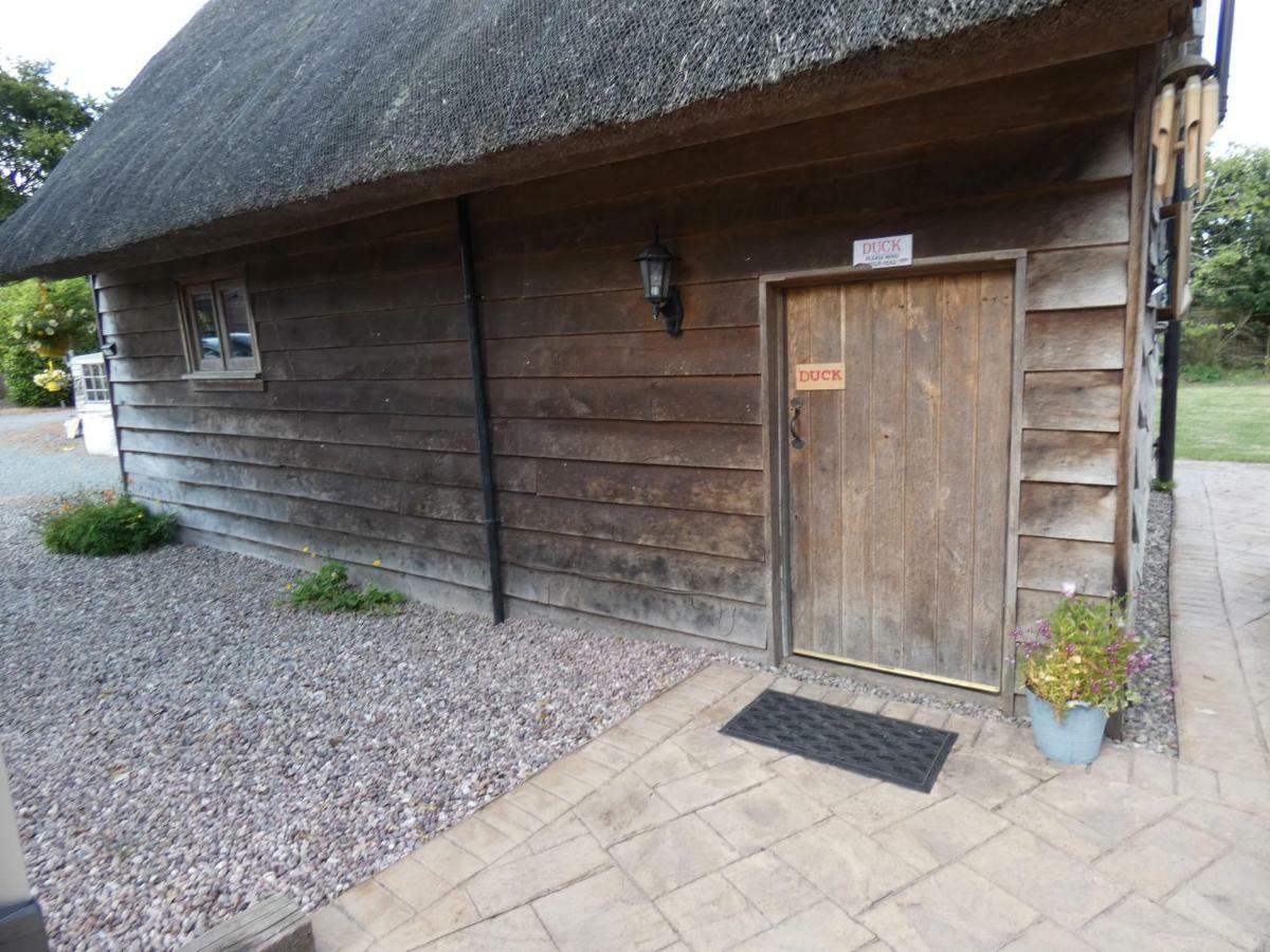 Yew Tree Barn Holiday home *